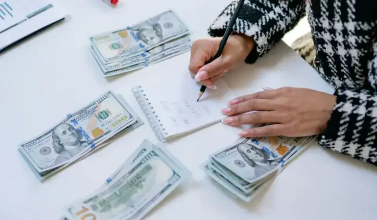 Maliye Bakanlığı, Vergi ile İlgili 1,1 Milyona Yakın Soruyu Cevapladı